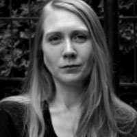 headshot Claire Wahmanholm