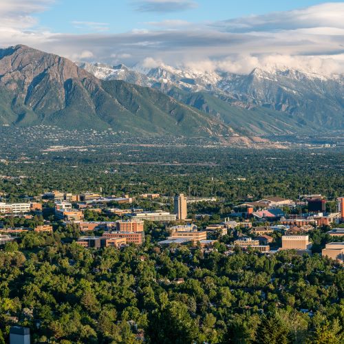 photo campus mountains